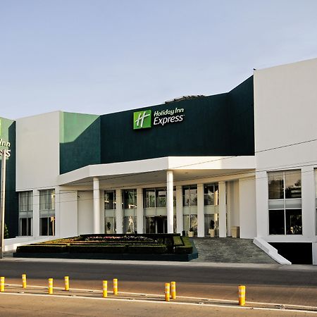 Holiday Inn Express Toluca By Ihg Extérieur photo