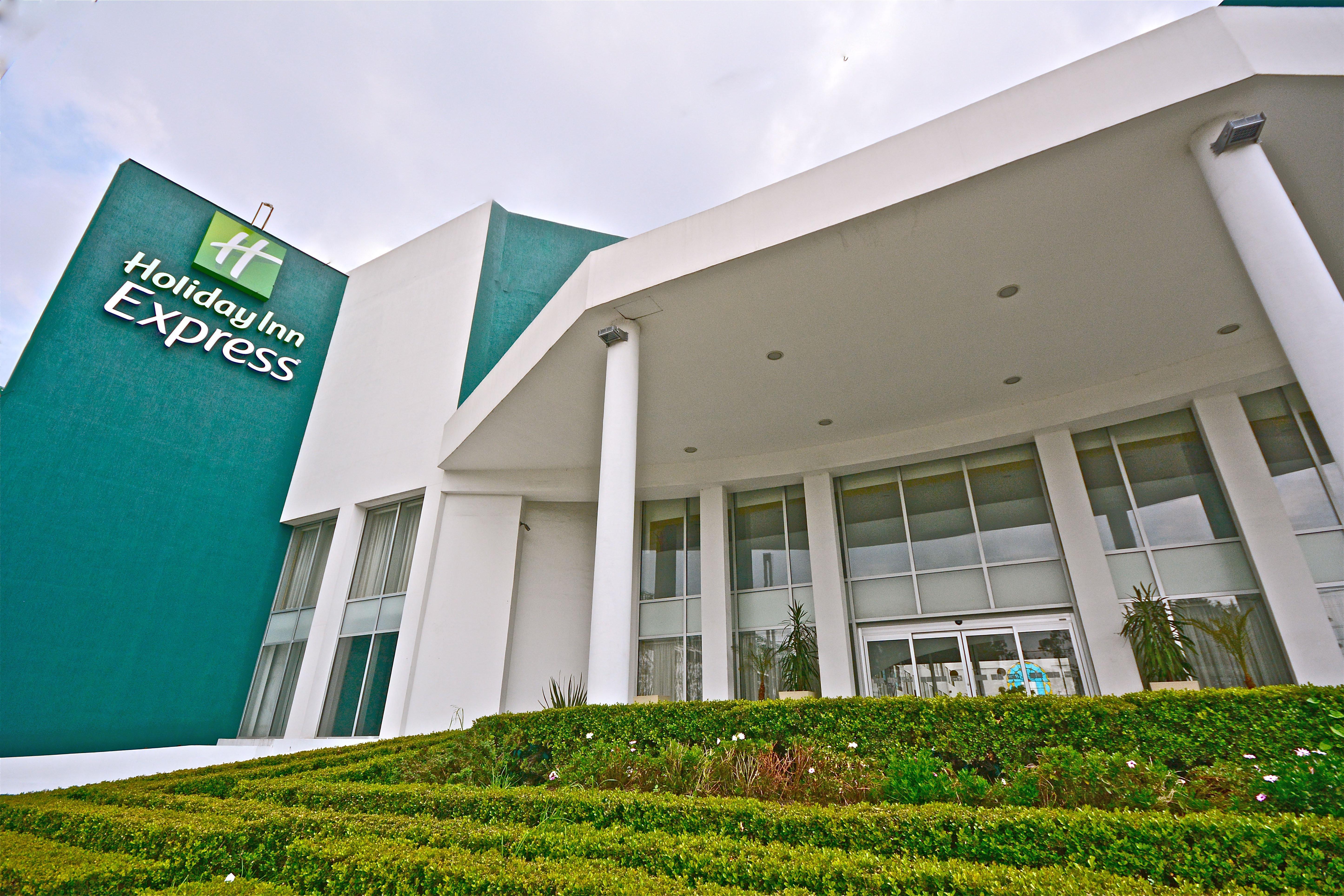 Holiday Inn Express Toluca By Ihg Extérieur photo