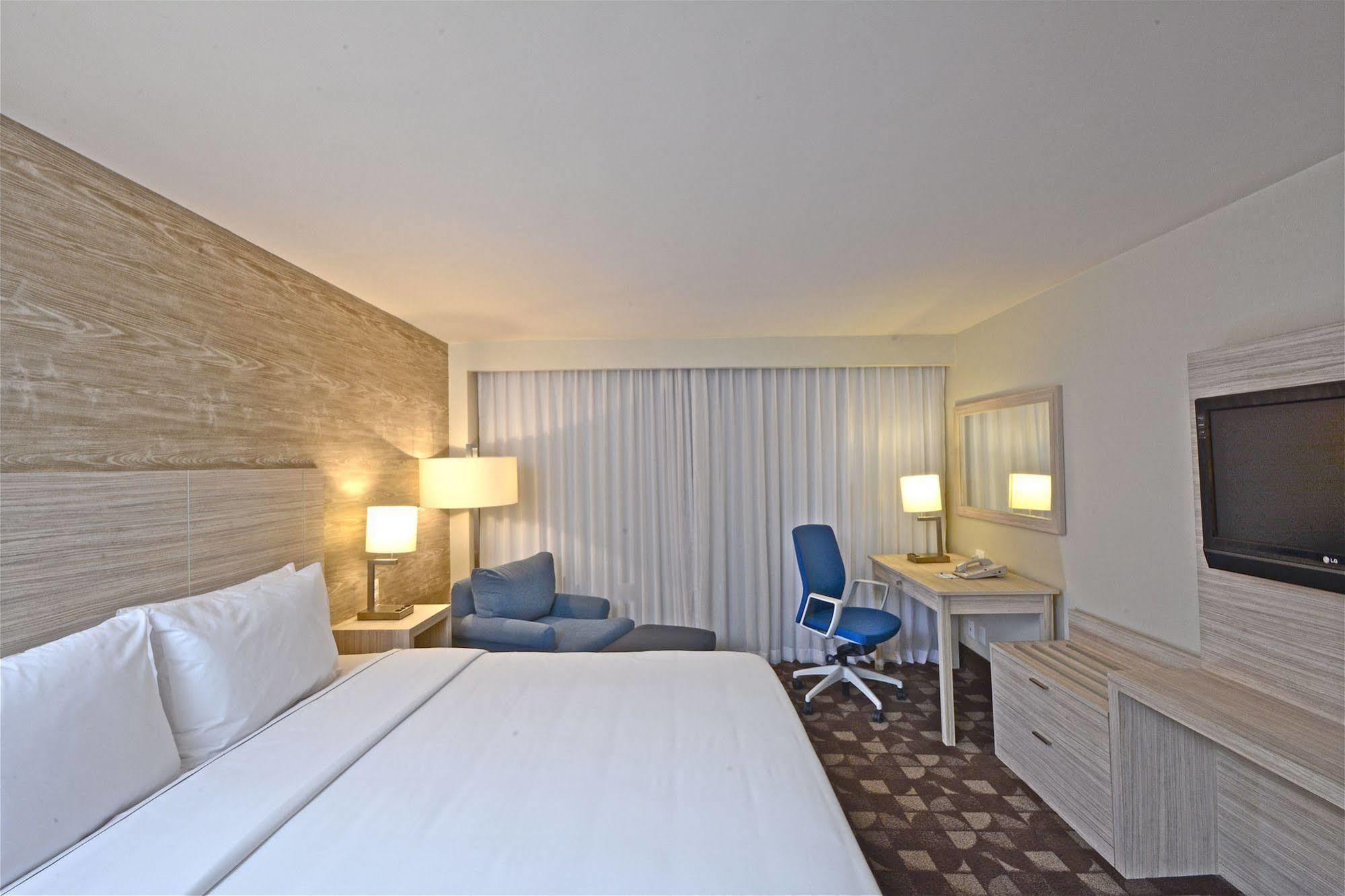 Holiday Inn Express Toluca By Ihg Extérieur photo
