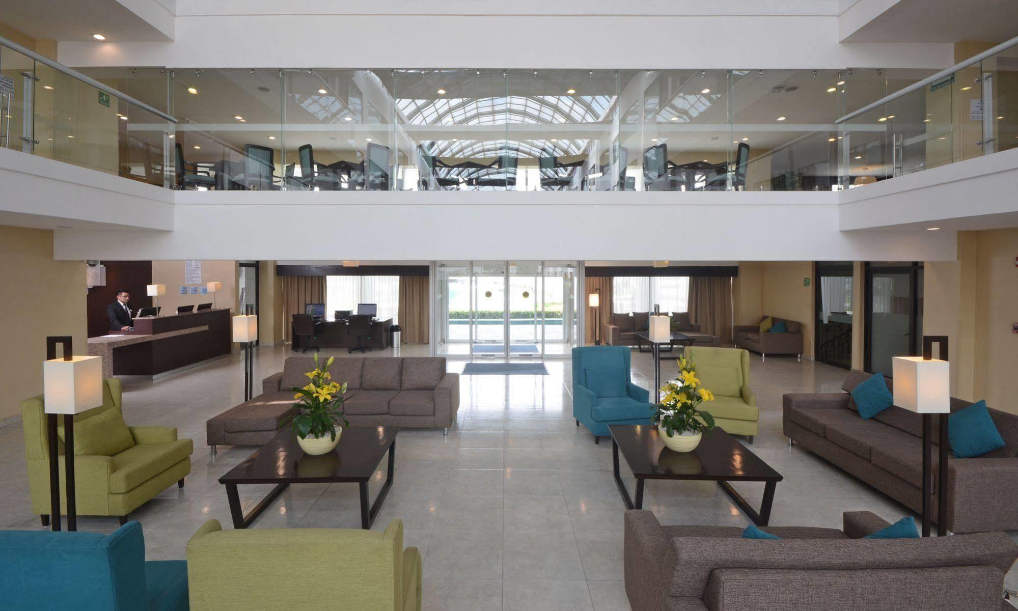 Holiday Inn Express Toluca By Ihg Extérieur photo